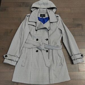 London Fog Black and White Women's Trench Coat